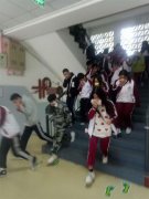 我校开展消防安全演练，共守生命安全防线 